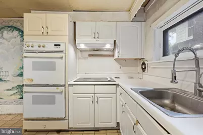 146 W Barber Avenue, Woodbury, NJ 08096 - Photo 10