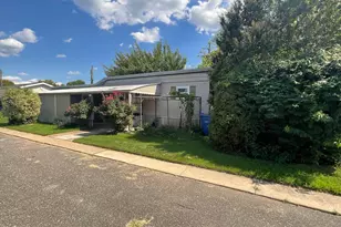 225 Park Rd, Sicklerville, NJ 08081 - Photo 2
