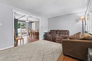 16 Kingsley Rd, Sewell, NJ 08080 - Photo 2