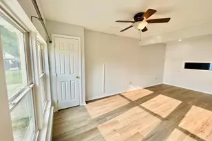 2 Quasar Ct, Sewell, NJ 08080 - Photo 12