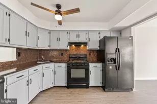 2 Quasar Ct, Sewell, NJ 08080 - Photo 2