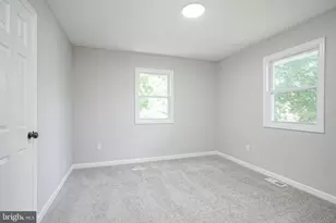 24 Woodland Ave, Franklin Township, NJ 08322 - Photo 18