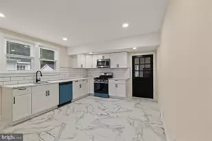 301 University Blvd, Glassboro, NJ 08028 - Photo 12