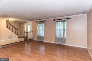17 Jupiter Dr, Sewell, NJ 08080 - Photo 6