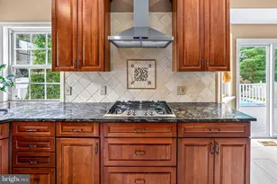 894 Ashburn Way, Woolwich Township, NJ 08085 - Photo 2