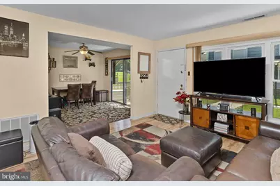 20 Maplewood, West Deptford, NJ 08066 - Photo 4