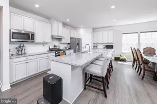 241 Amesbury Blvd, Woolwich Township, NJ 08085 - Photo 8