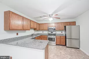 323 Whittier Ct, Sewell, NJ 08080 - Photo 8