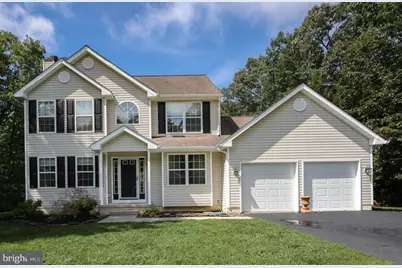 671 Lantern Way, Franklin Township, NJ 08322 - Photo 1