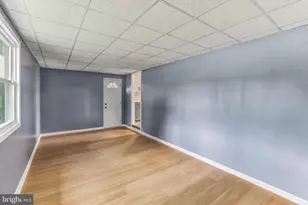 1037 Monmouth Rd, Woodbury, NJ 08096 - Photo 10