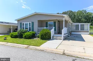474 Edgemont Dr, Monroe Township, NJ 08094 - Photo 4