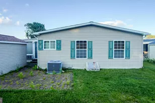 474 Edgemont Dr, Monroe Township, NJ 08094 - Photo 4