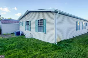 474 Edgemont Dr, Monroe Township, NJ 08094 - Photo 6