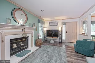 640 Foxton, West Deptford Township, NJ 08051 - Photo 6