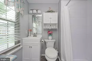 640 Foxton, West Deptford Township, NJ 08051 - Photo 18