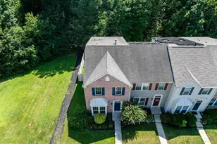 376 Concetta Dr, East Greenwich Township, NJ 08061 - Photo 2