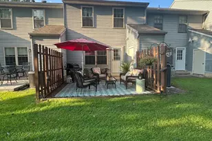 743 Garrison Ct, West Deptford, NJ 08051 - Photo 2