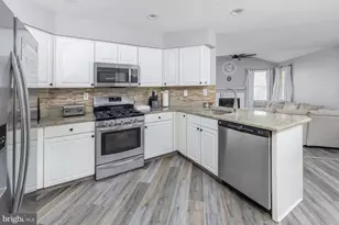 104 Stone Henge Dr, Swedesboro, NJ 08085 - Photo 10