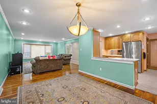1875 McKee Ave, Deptford, NJ 08096 - Photo 8