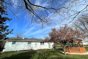 310 Fish Pond Rd, Sewell, NJ 08080 - Photo 18