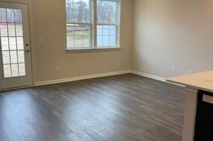 391 Mazzeo Dr, Glassboro, NJ 08028 - Photo 2