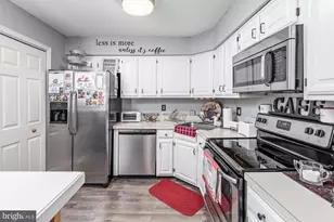 20 Pickwick Pl, Sewell, NJ 08080 - Photo 10