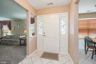 58 Nature Ln, Sewell, NJ 08080 - Photo 4