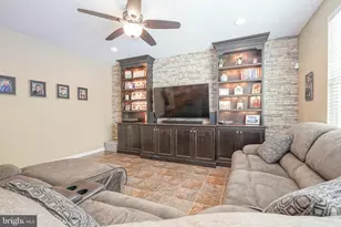 1836 Serenity Ct, Monroe Township, NJ 08094 - Photo 8