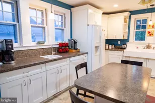 250 Delaware St, Woodbury, NJ 08096 - Photo 8