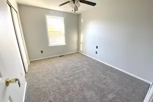 7 Quasar Ct, Sewell, NJ 08080 - Photo 12