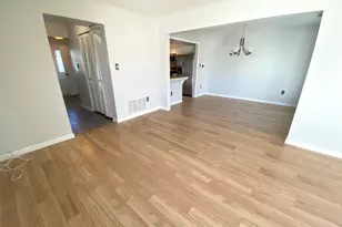 7 Quasar Ct, Sewell, NJ 08080 - Photo 8