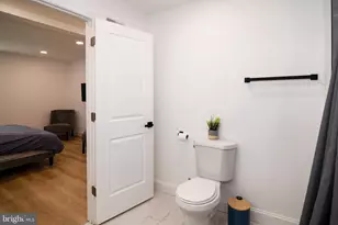 211 E New St, Glassboro, NJ 08028 - Photo 28