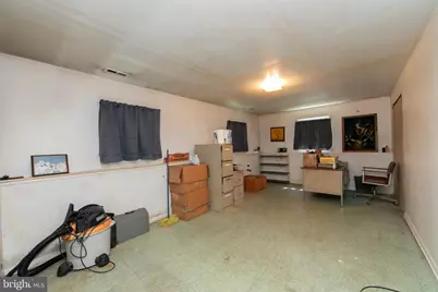275 Essex Avenue, West Deptford Township, NJ 08086 - Photo 34