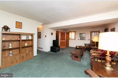 275 Essex Avenue, West Deptford Township, NJ 08086 - Photo 26