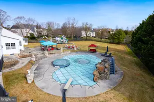 10 Morning Glory Cir, Harrison Township, NJ 08062 - Photo 24