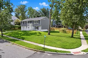 1 Beechwood St, Blackwood, NJ 08012 - Photo 54