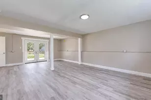 1 Beechwood St, Blackwood, NJ 08012 - Photo 32