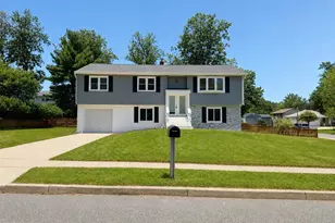 1 Beechwood St, Blackwood, NJ 08012 - Photo 2