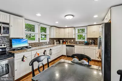3 S Bridgeport Road, Logan Township, NJ 08014 - Photo 16