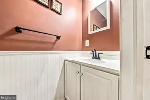 317 Alfred Ave, Glassboro, NJ 08028 - Photo 10