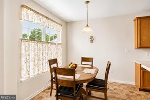 152 Acorn Dr, East Greenwich Township, NJ 08061 - Photo 10
