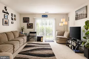 152 Acorn Dr, East Greenwich Township, NJ 08061 - Photo 6