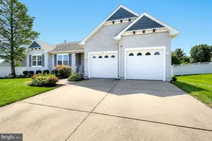 14 Briarwood Ln, Sewell, NJ 08080 - Photo 2