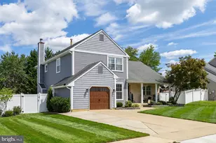 32 Longwood Dr, Sicklerville, NJ 08081 - Photo 2