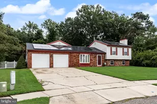 2 Atlas Ct, Sewell, NJ 08080 - Photo 2