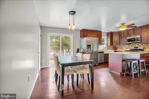 1425 12th Ave, Monroe Township, NJ 08094 - Photo 8