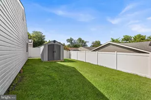 11 Willow Pl, Logan Township, NJ 08085 - Photo 22
