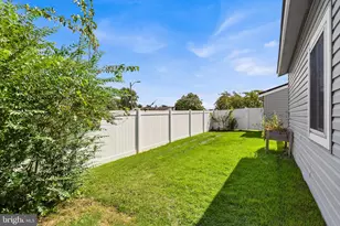 11 Willow Pl, Logan Township, NJ 08085 - Photo 24