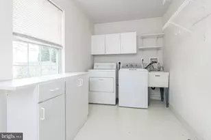 147 Tradewinds Dr, East Greenwich Township, NJ 08061 - Photo 18