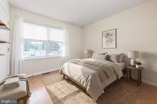 147 Tradewinds Dr, East Greenwich Township, NJ 08061 - Photo 14